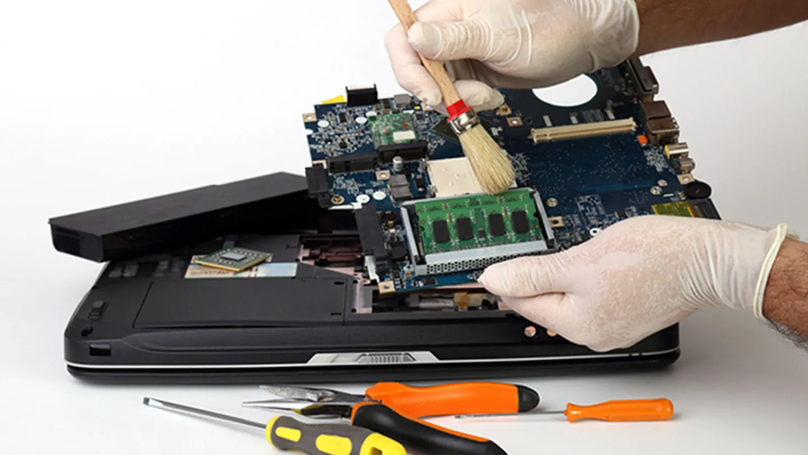 5 señales de que tu laptop necesita mantenimiento